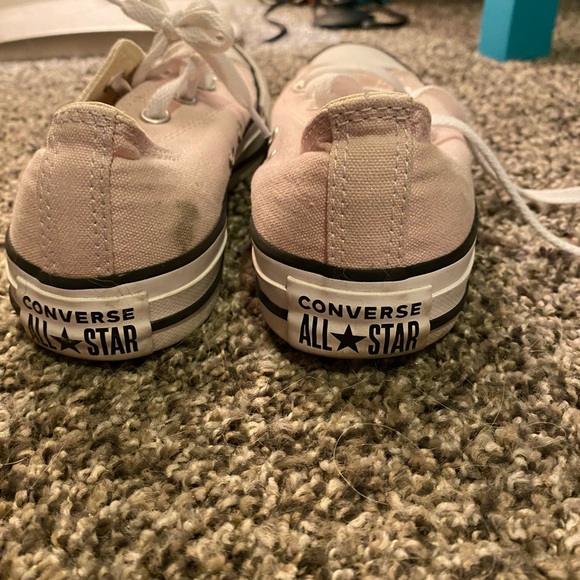Pink Converse All Stars Size 5 - Picture 2 of 8
